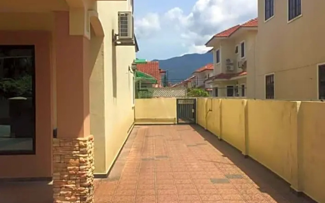 Sajitha Huest House