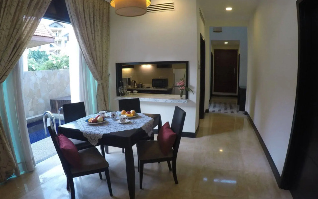 Sabah Beach Villas & Suites