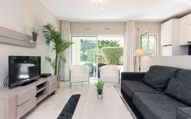 All in Cannes at Your Fingertip in Super Apartment
