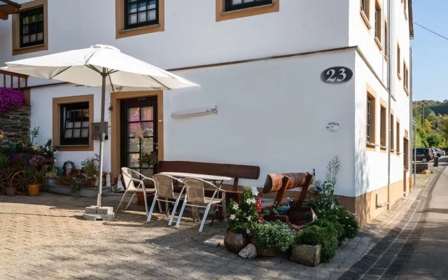 Apartment in Merschbach With Garden