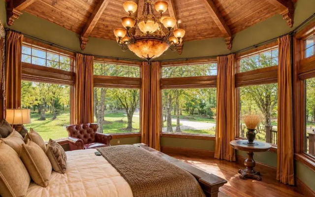 Rock Canyon Resort Trio