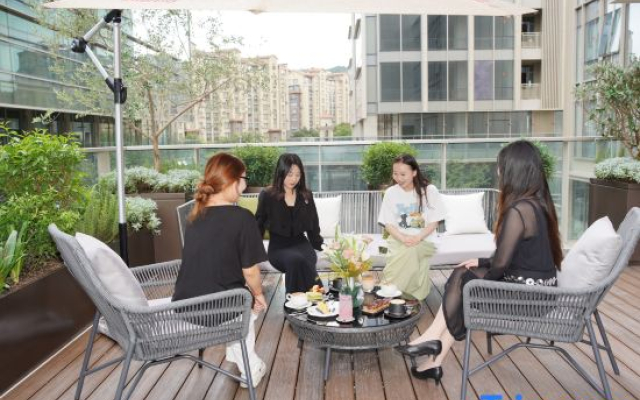 IntercityHotel Shaoxing Xinchang TaiGrid Plaza
