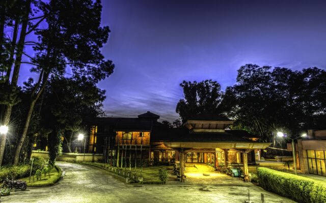 Отель Gokarna Forest Resort Непал, Катманду - отзывы, цены и фото номеров - забронировать отель Gokarna Forest Resort онлайн вид на фасад