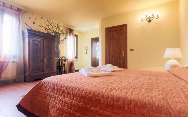 Отель Agriturismo Podere Villa Alessi Италия, Региональный парк Colli Euganei - отзывы, цены и фото номеров - забронировать отель Agriturismo Podere Villa Alessi онлайн комната для гостей