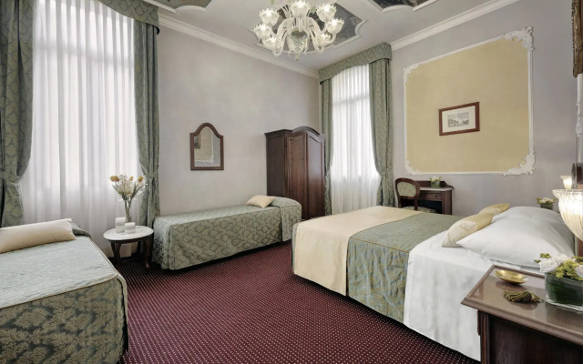Hotel Pausania
