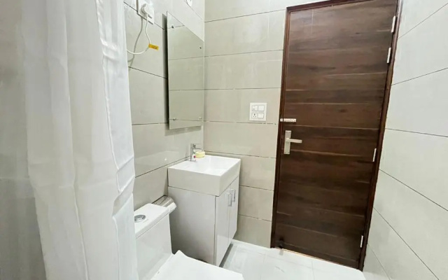 BedChambers Serviced Apartment, Medicity