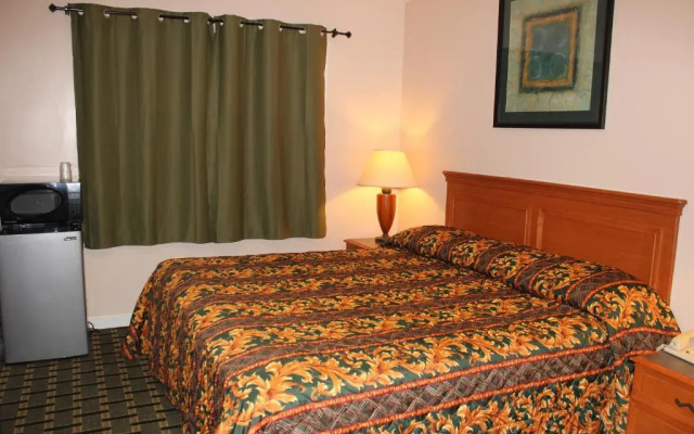 Driftwood Inn