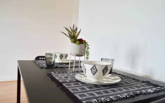 1 Bedroom Apartment In Leith