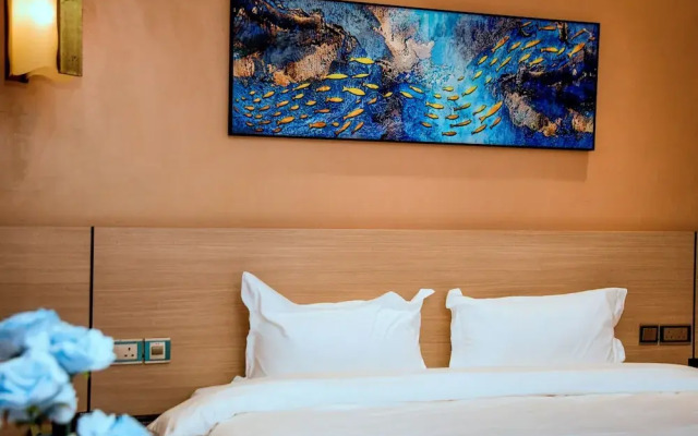 Wealth Hotel