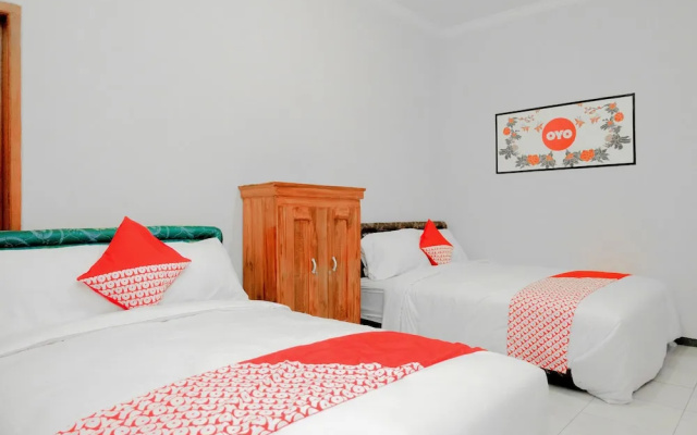 Queen Homestay by OYO Rooms