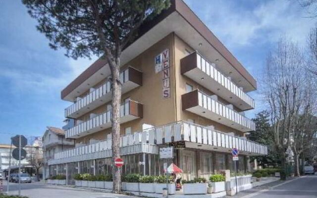 Venus Hotel - All Inclusive вид на фасад