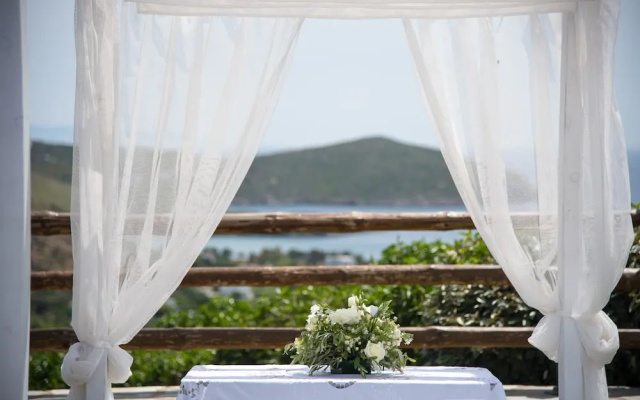 Dreamy Villa With Pool & Sea View in Andros, 4 Bedrooms