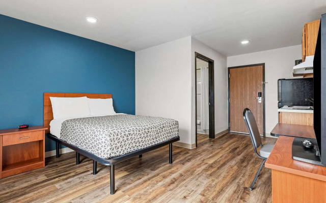WoodSpring Suites Tulsa