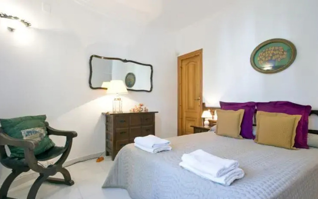 Villa Dolphin