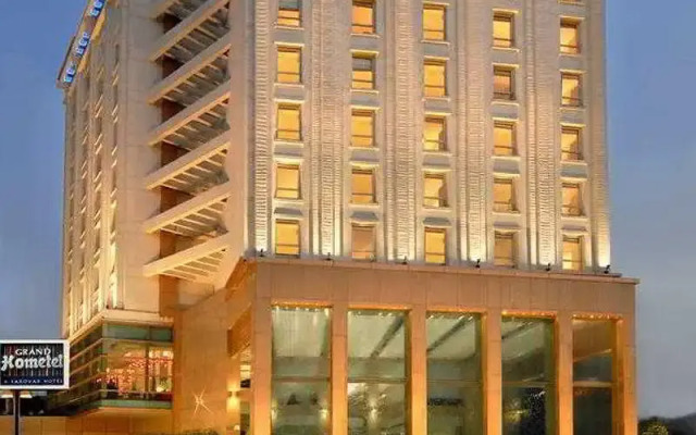 Grand Hometel A Sarovar Hotels