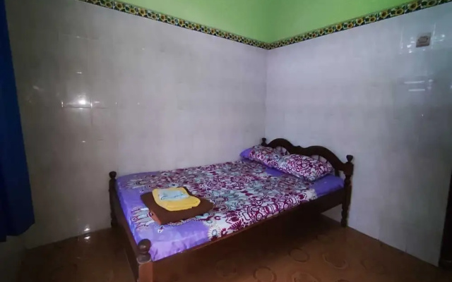 Hotel O Pondok Wisata Kurniawan 2NearWonogondang Camp ( Bumi Perkemahan Wonogondang )