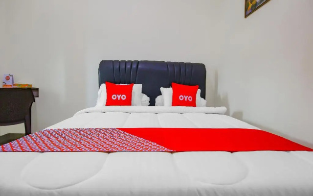 OYO 90063 Silver Homestay Syariah