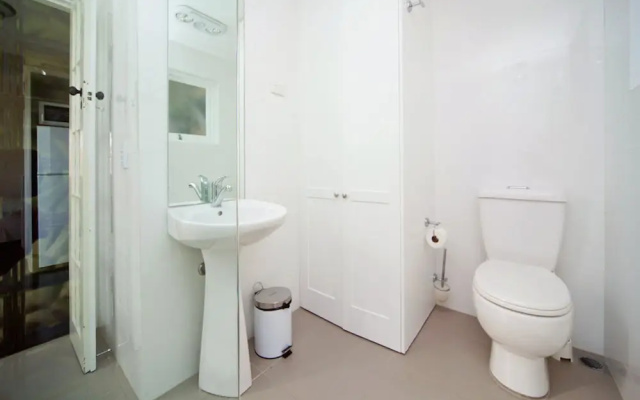 MPT67A Beautifully decorated 1 Bed