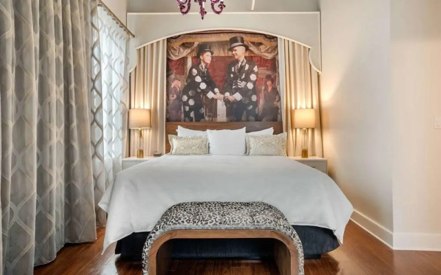 The Marquee, Ascend Hotel Collection