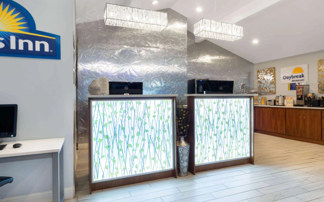 Rosewood Inn and Suites