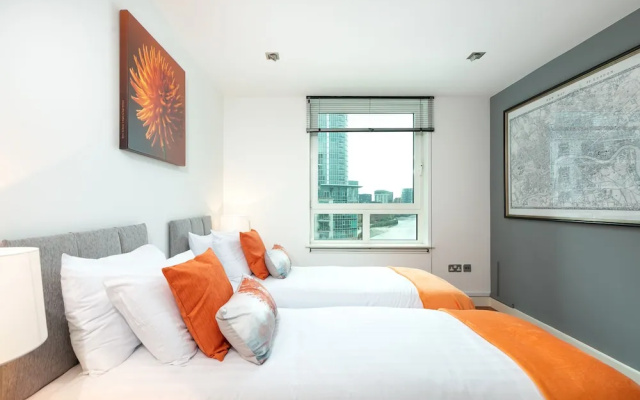 River view Luxury 3bed flat with views