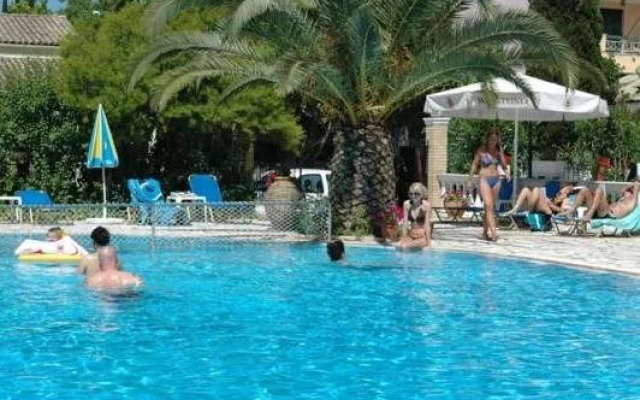Zefiros Apartments
