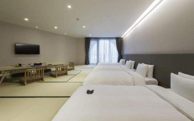 Golden Tulip FAB Hotel