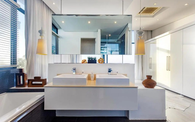 Dolphin Coast YOLO Spaces – Beach House Villa