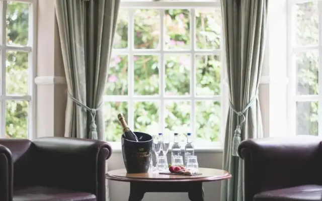 Mere Court Hotel