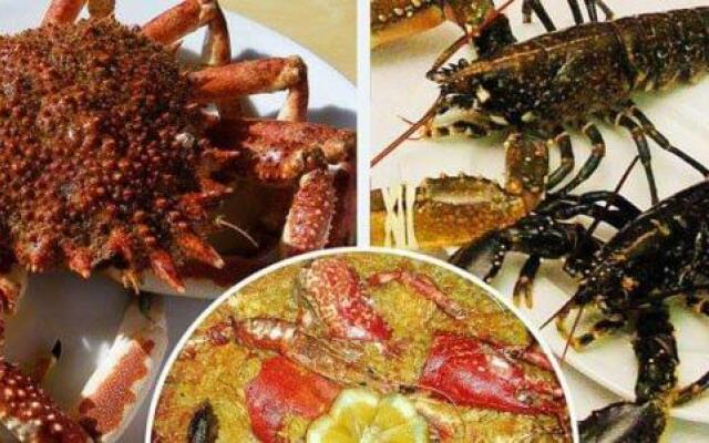Hotel Restaurante El Fornon Кудильеро бассейн