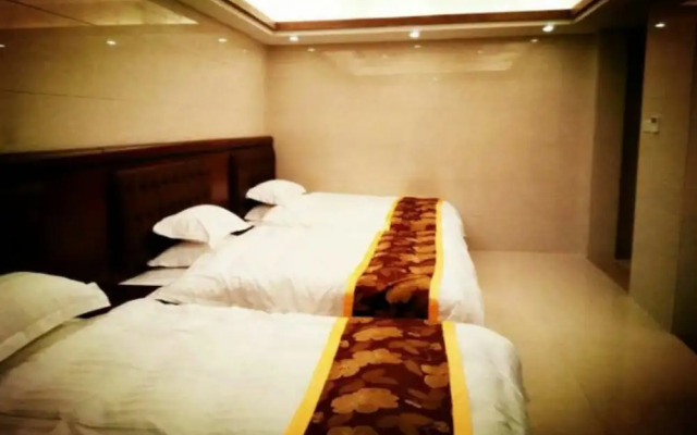 Moon River Lake View Villa