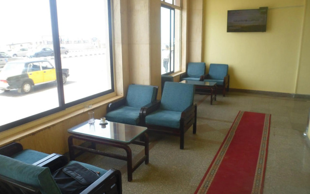 Royal Crown Hotel
