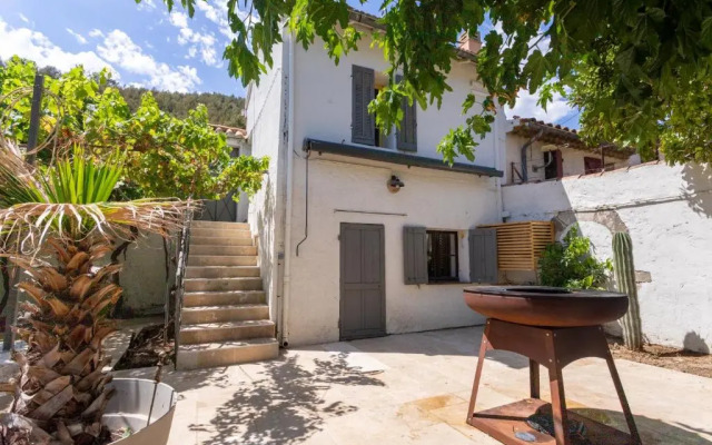 Smashing little house with AC and pool - Dodo et Tartine