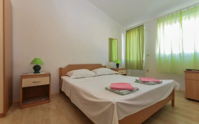 Apartments and Rooms Summercity Life