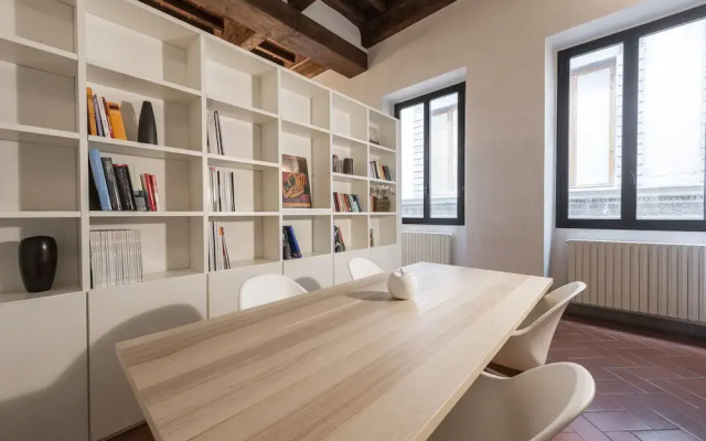 Porta Rossa Modern by Mmega