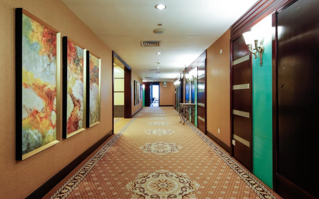 Yutong Hotel