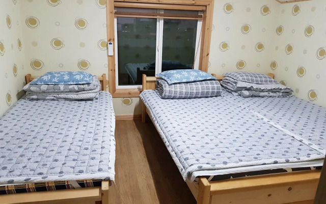 Suji Guesthouse