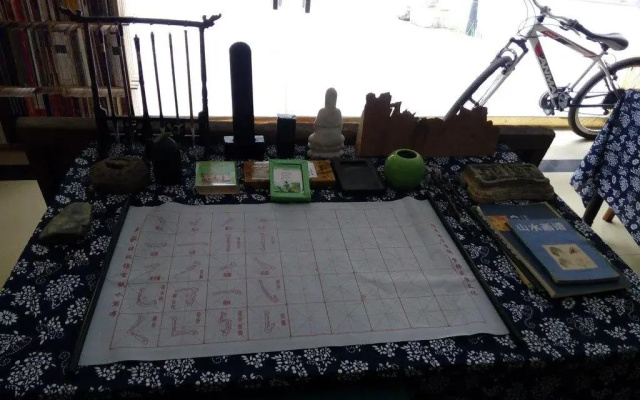 Huizhou culture Inn