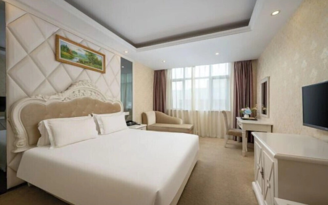 Yafeng International Hotel