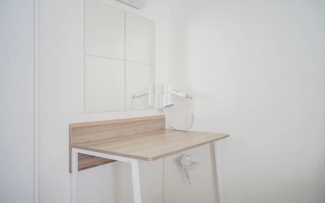 Minimalist Studio Bintaro Icon Apartment near British School