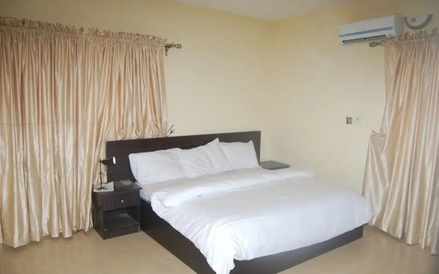 Bella Rose Hotel