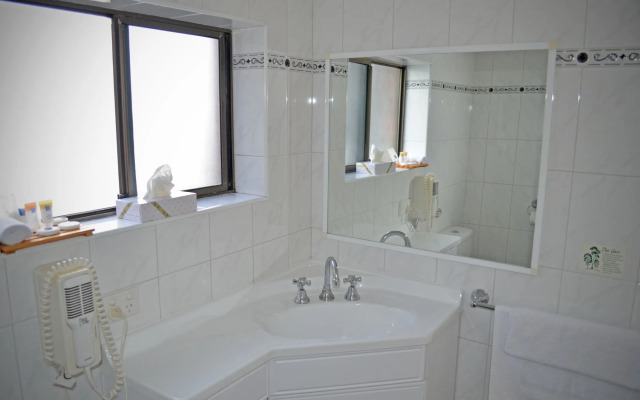 Arkana Motor Inn & Terrace Apartments