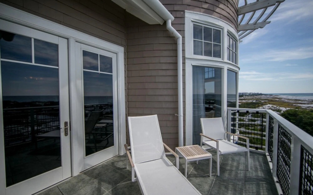 Compass Point by Dune Vacation Rentals