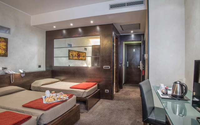 Accademia Hotel