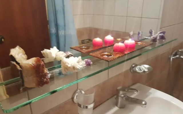 Ideal Hotel