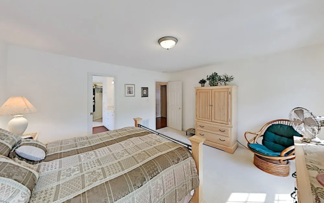 26windrd 5 Bedroom Home