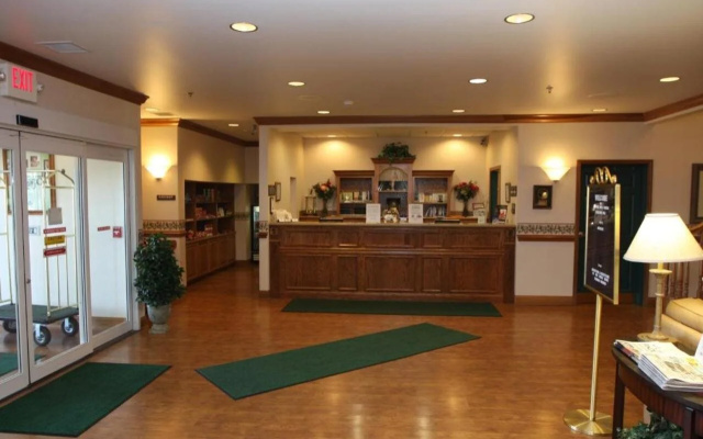 Country Inn & Suites by Radisson, Findlay, OH