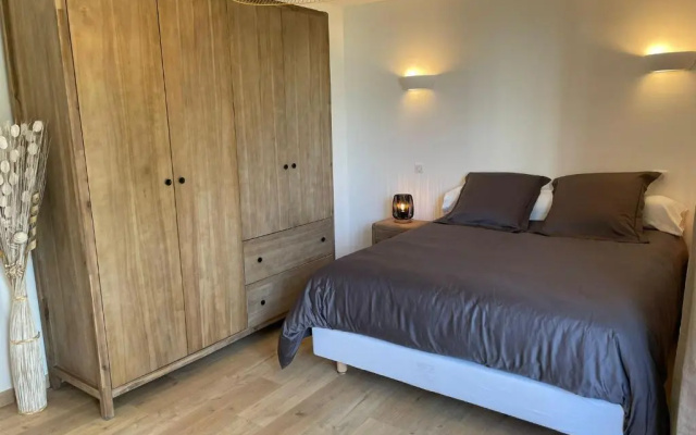 Magnifique appartement climatisé de 87m², à 100m de la plage