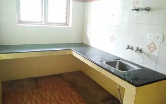 S & S Holiday Home