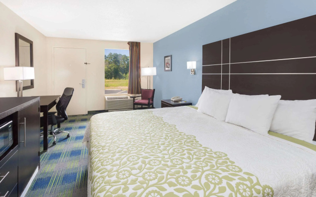 Days Inn by Wyndham Newberry